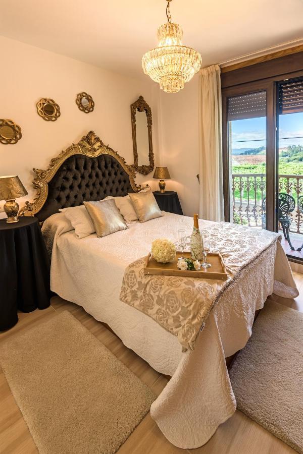 Casa Victoria Garden Con Jacuzzi Y Piscina Holiday home *
