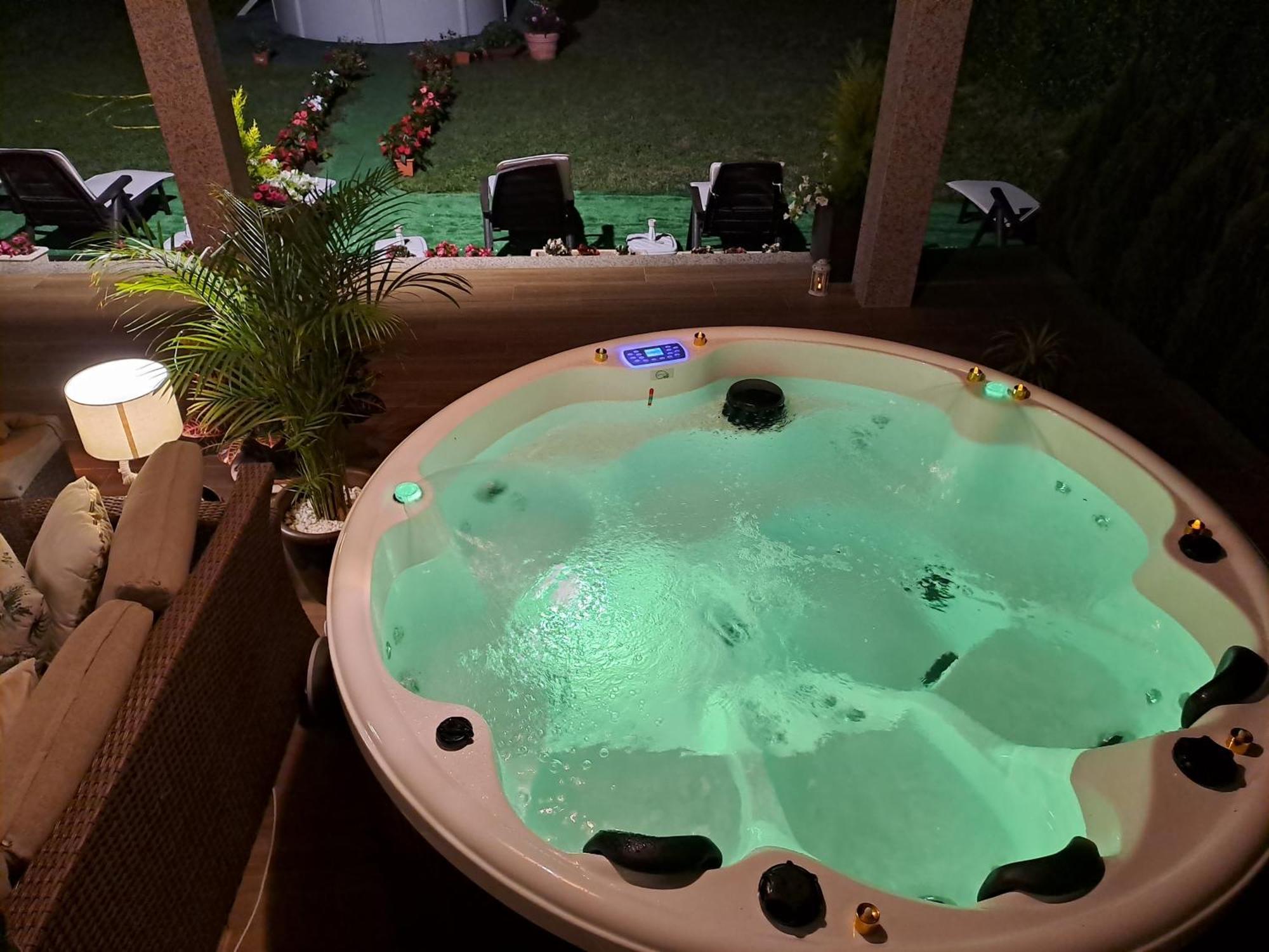 Casa Victoria Garden Con Jacuzzi Y Piscina * Caldas De Reis